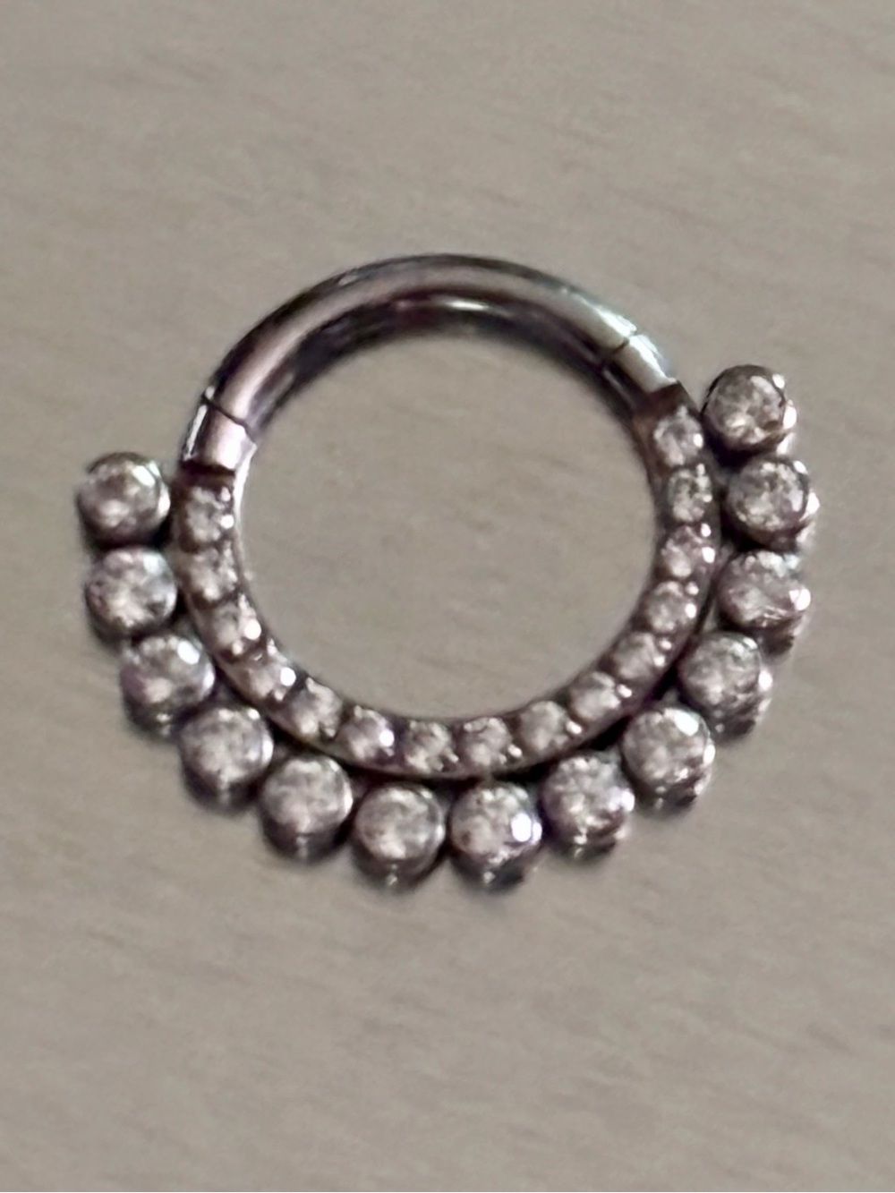 hinged segment ring - clearCZ, stainless steel septum piercing clicker 16G 8mm
